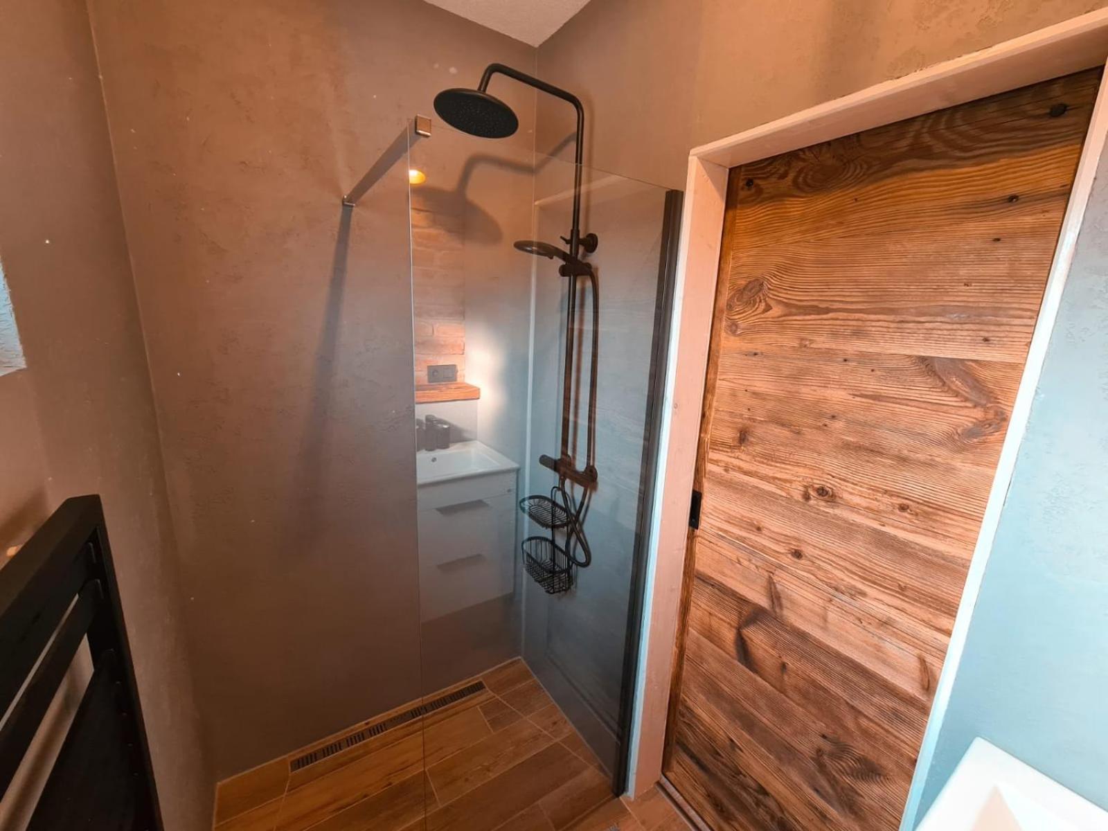 Liptovalley- mobilné domy s wellnessom Liptovská Kokava Extérieur photo